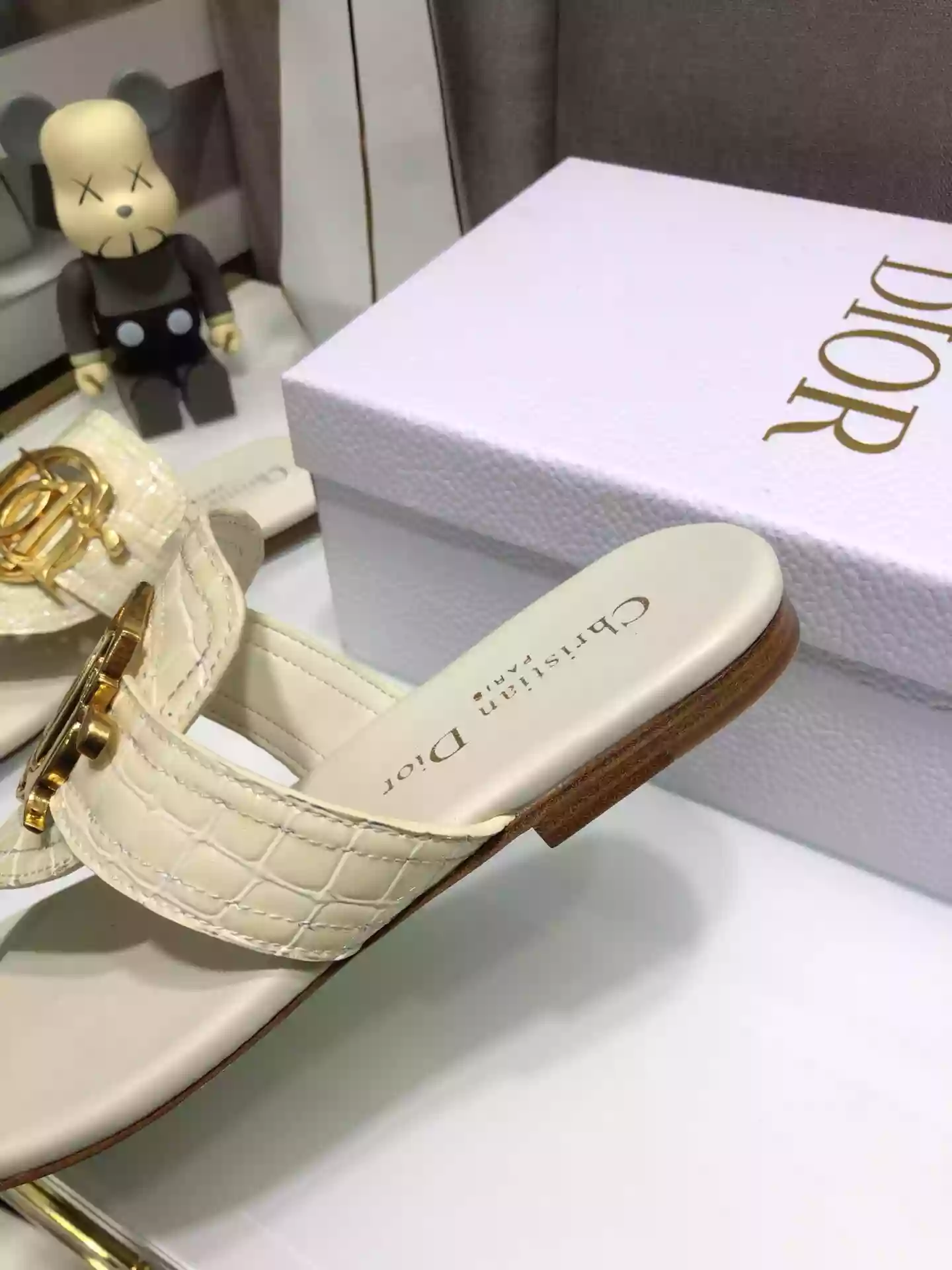 D*or slippers - sdd023