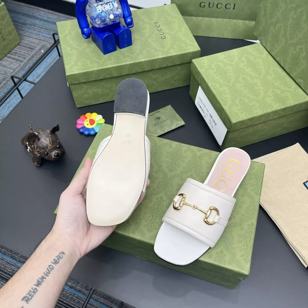 G*u*i slippers - sdg027