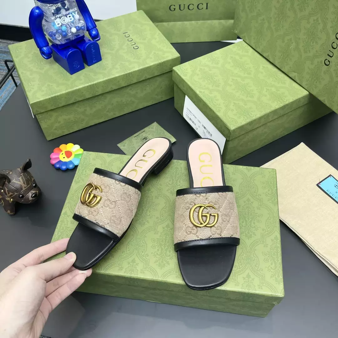 G*u*i slippers - sdg031