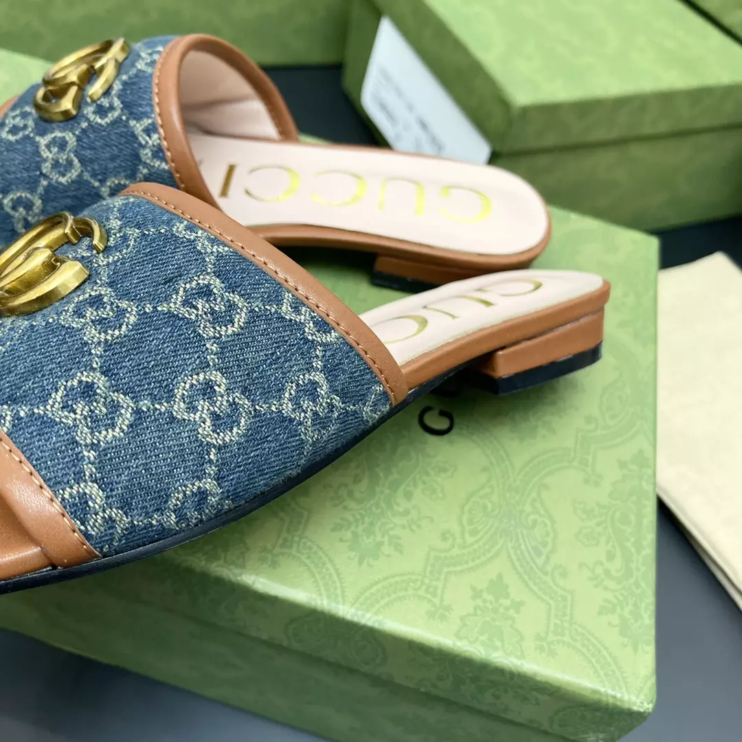 G*u*i slippers - sdg032