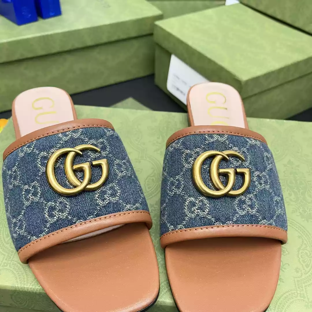 G*u*i slippers - sdg032