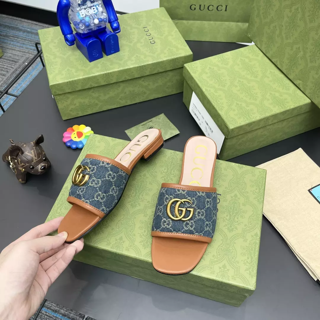 G*u*i slippers - sdg032