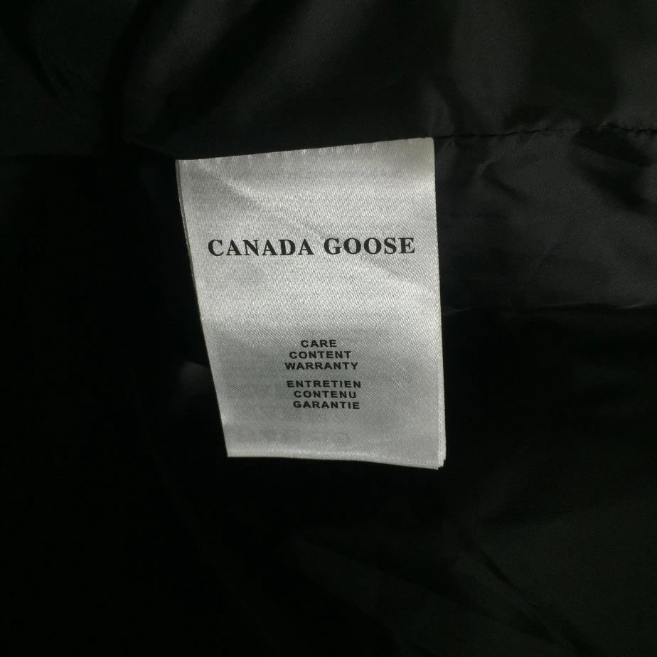 Can*a Go*e jacket